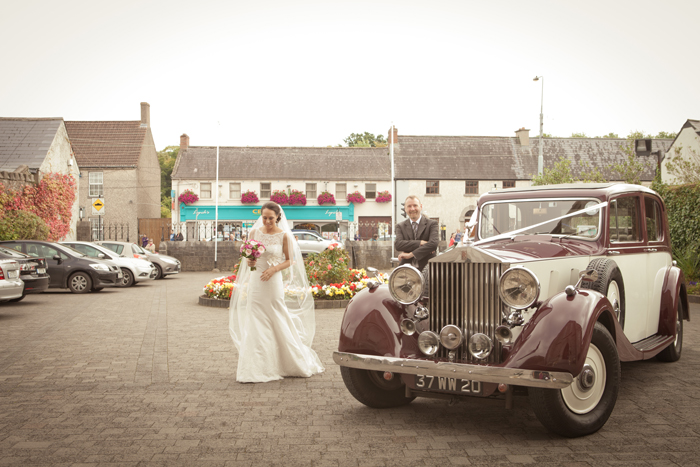 maroon and cream wedding car